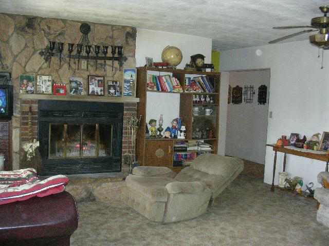 9005 400 S, Lagrange, IN 46761 photo 2