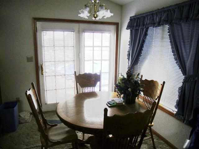 205 Watercrest Ct, Avilla, IN 46710 photo 5