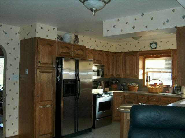 712 Hawpatch St, Lagrange, IN 46761 photo 2