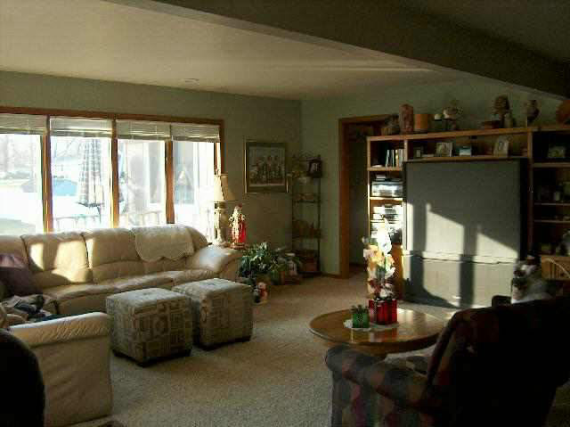 712 Hawpatch St, Lagrange, IN 46761 photo 3