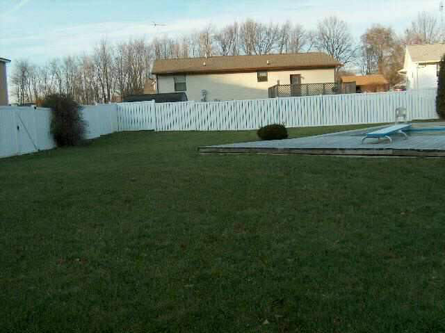 712 Hawpatch St, Lagrange, IN 46761 photo 8