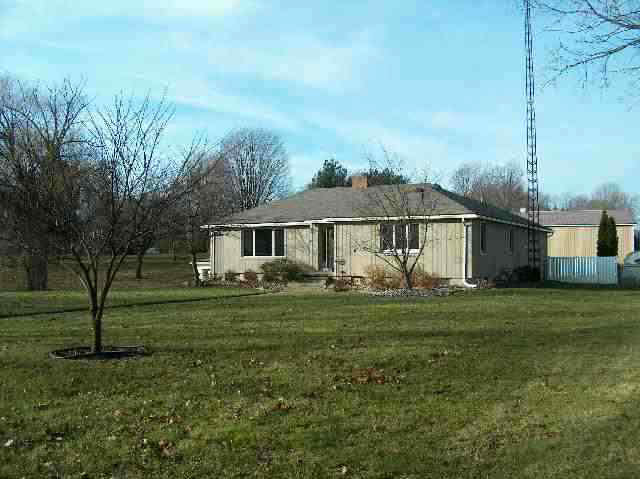 712 Hawpatch St, Lagrange, IN 46761 photo 1