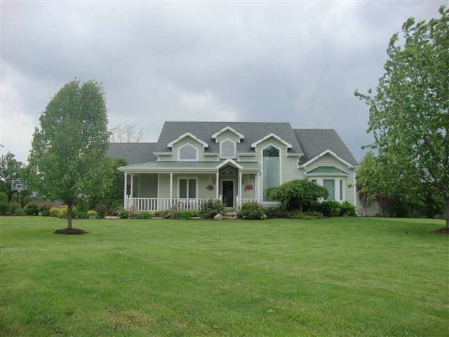 13321 Page Rd, Grabill, IN 46741 photo 1