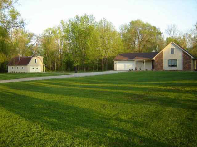 2720 County Road 52, Auburn, IN 46706 photo 9