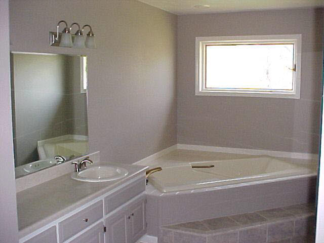 905 Lakeview Dr, Auburn, IN 46706 photo 10