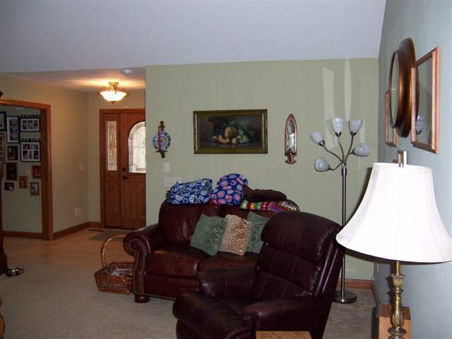 2112 Bunker Ct, Auburn, IN 46706 photo 10