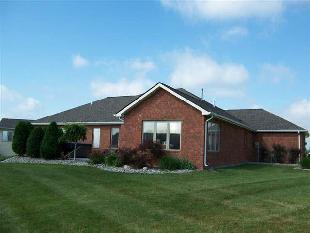 2112 Bunker Ct, Auburn, IN 46706 photo 22