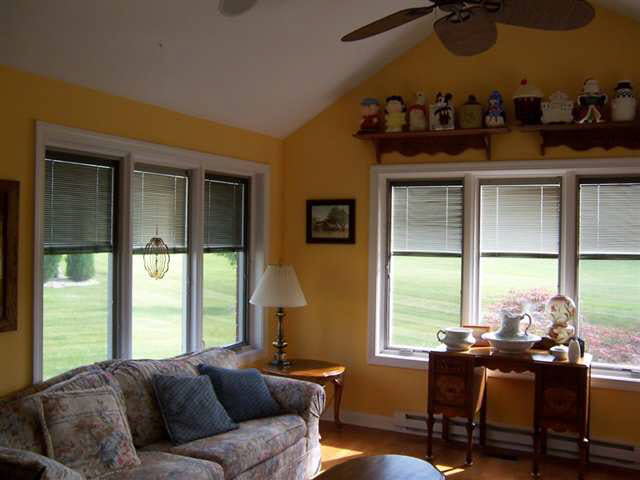 2112 Bunker Ct, Auburn, IN 46706 photo 4