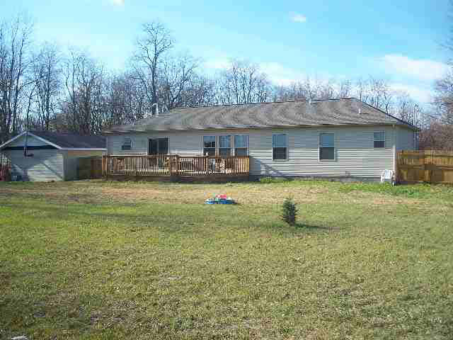 3515 N 200e, Lagrange, IN 46761 photo 2