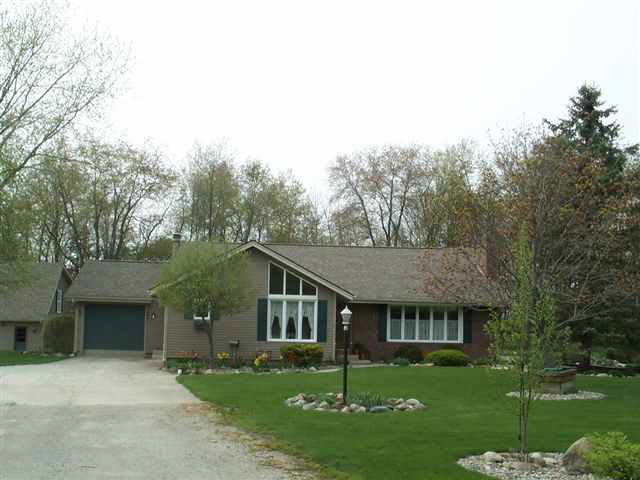 6726 County Road 11a, Auburn, IN 46706 photo 1