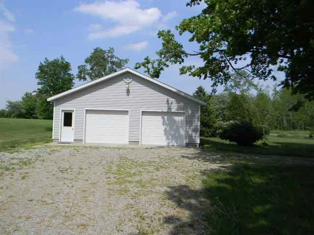 2675 E 050 N, Lagrange, IN 46761 photo 8