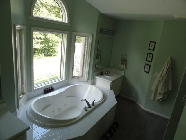 2314 Northgate Blvd, Auburn, IN 46706 photo 8