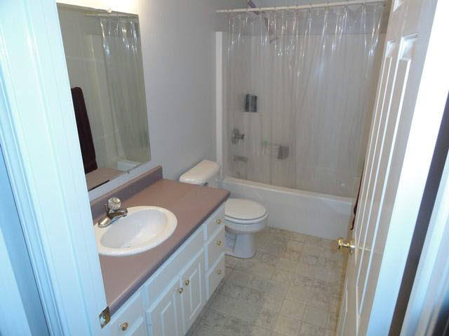 2314 Northgate Blvd, Auburn, IN 46706 photo 10