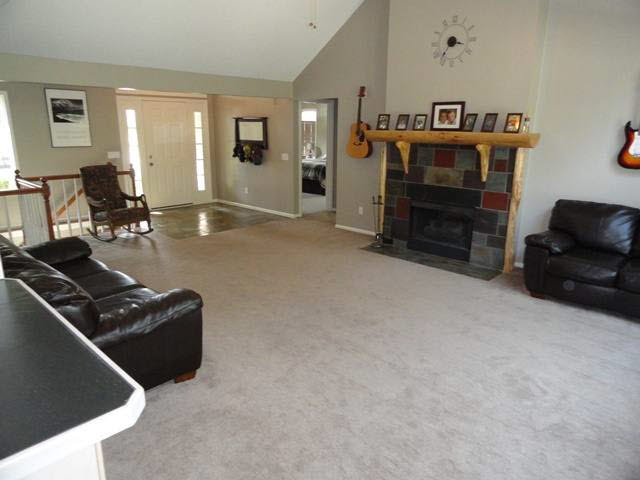 2314 Northgate Blvd, Auburn, IN 46706 photo 4