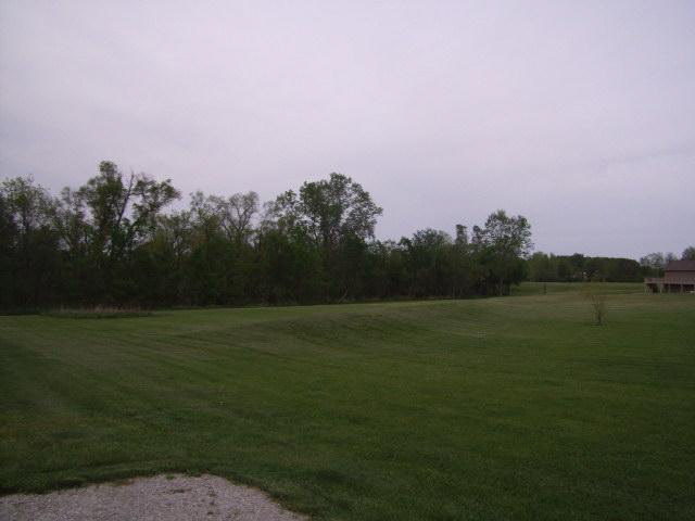 2020 E 100 N, Angola, IN 46703 photo 5