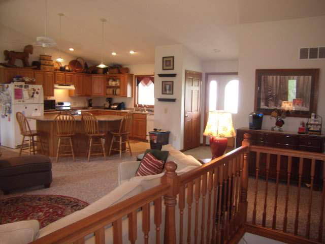 2020 E 100 N, Angola, IN 46703 photo 9