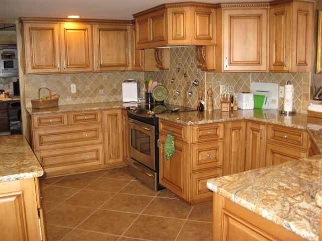 609 Greenbriar Blvd, Auburn, IN 46706 photo 4