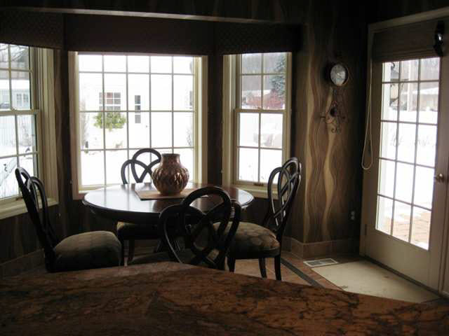609 Greenbriar Blvd, Auburn, IN 46706 photo 20