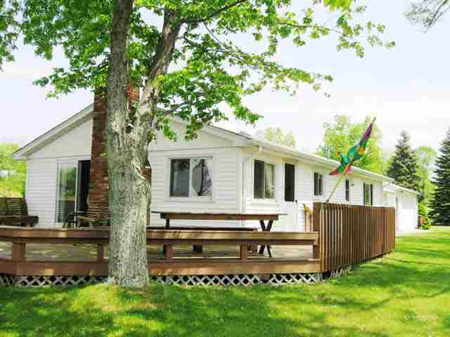  10390 E 640 S, Hudson, IN 46747 photo 1