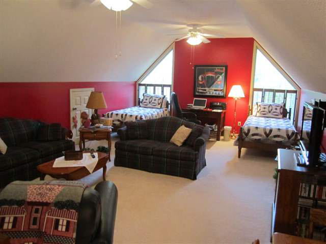 721 Greenhaven Ter, Auburn, IN 46706 photo 11