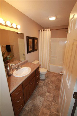 16224 Brunswick Dr, Goshen, IN 46526 photo 21