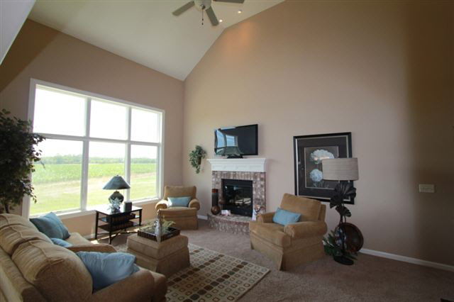 16224 Brunswick Dr, Goshen, IN 46526 photo 6