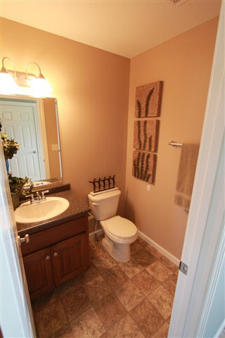 16224 Brunswick Dr, Goshen, IN 46526 photo 12
