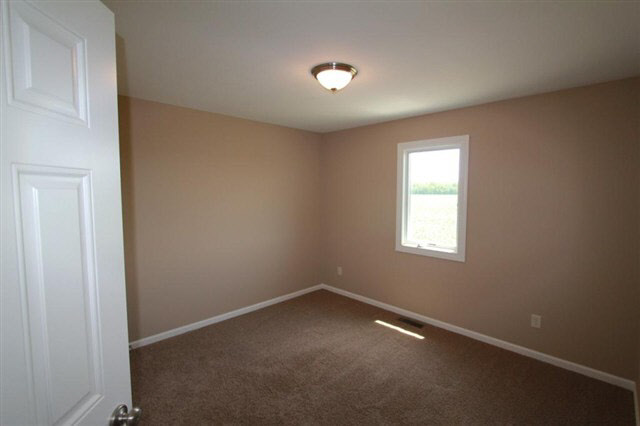 16224 Brunswick Dr, Goshen, IN 46526 photo 19