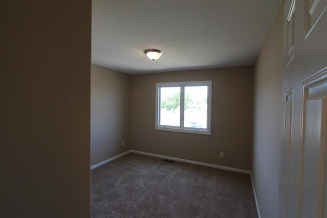 16224 Brunswick Dr, Goshen, IN 46526 photo 18