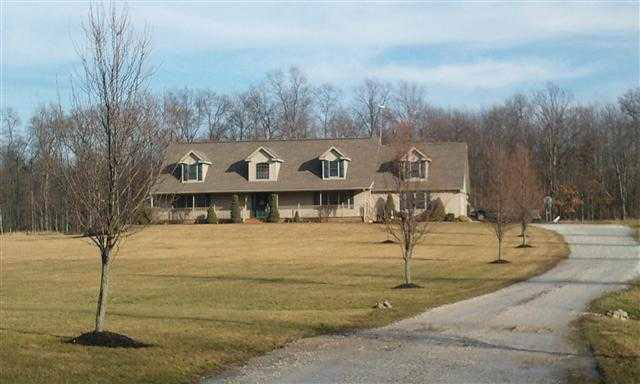 7195 S 550 E, Wolcottville, IN 46795 photo 4