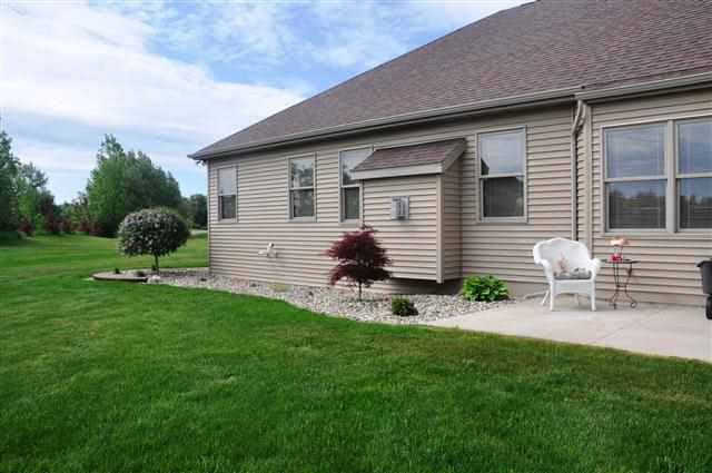 1525 Berkshire Ct E, Shipshewana, IN 46565 photo 24