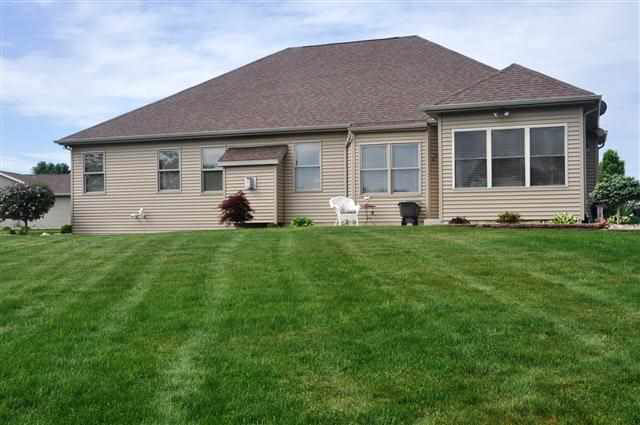 1525 Berkshire Ct E, Shipshewana, IN 46565 photo 23