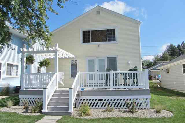 675 Lane 101 Hamilton Lk, Hamilton, IN 46742 photo 2