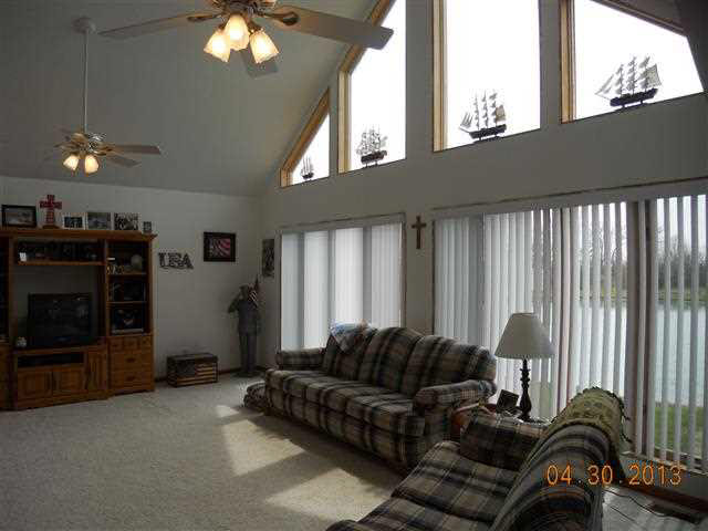 11474 E 550 S, Laotto, IN 46763 photo 3