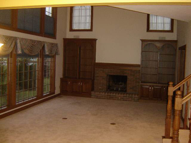3541 Franklin Dr, Auburn, IN 46706 photo 4