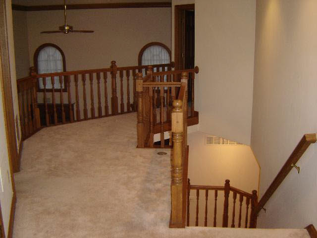 3541 Franklin Dr, Auburn, IN 46706 photo 7