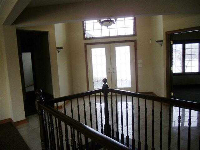 316 Laurelwood Ln, Kendallville, IN 46755 photo 4