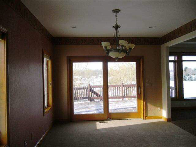 316 Laurelwood Ln, Kendallville, IN 46755 photo 7