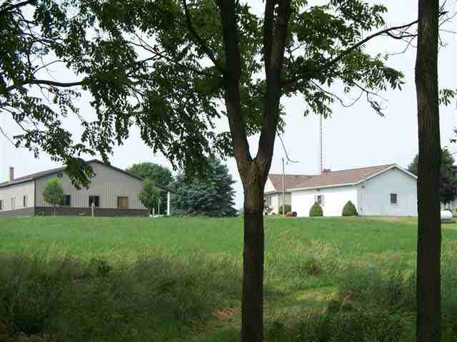 2405 E 050 N, Lagrange, IN 46761 photo 9