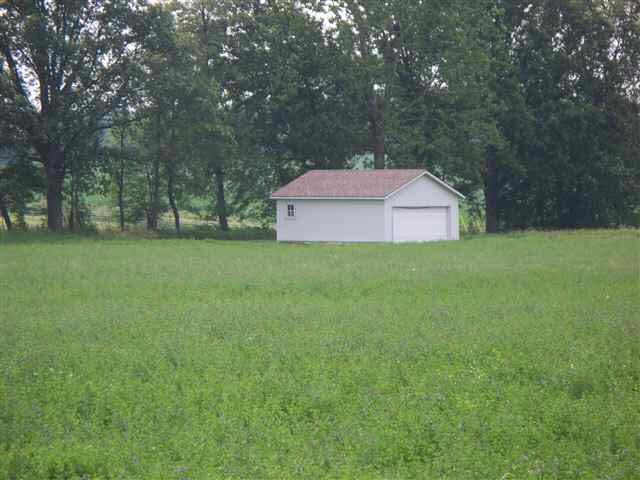 2405 E 050 N, Lagrange, IN 46761 photo 4