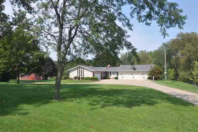 7455 W 350 N, Shipshewana, IN 46565 photo 1