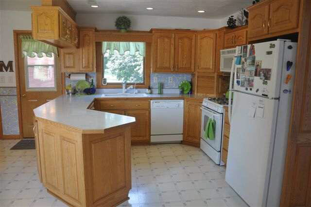 7455 W 350 N, Shipshewana, IN 46565 photo 6