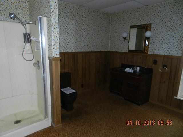 109 Broadway St, Argos, IN 46501 photo 8