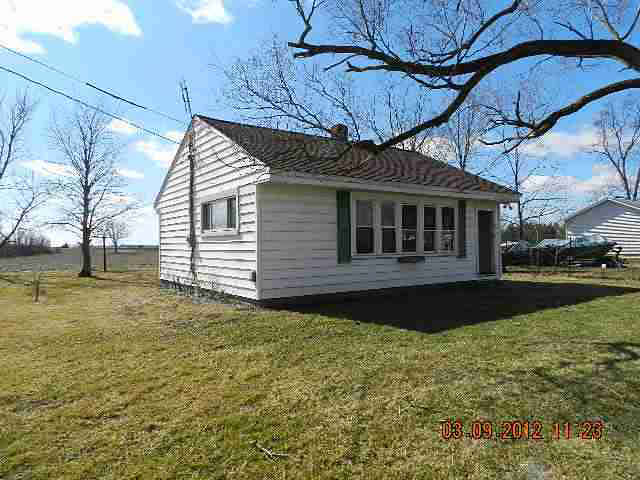 6810 E Harrold Rd, Churubusco, IN 46723 photo 6