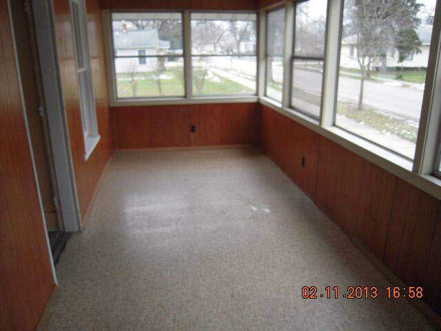 2118 Decamp Ave, Elkhart, IN 46517 photo 8