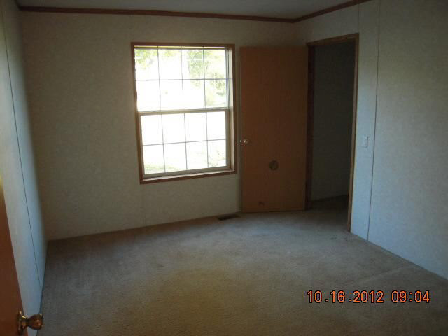 2009 Shaffer Ave, Elkhart, IN 46517 photo 6
