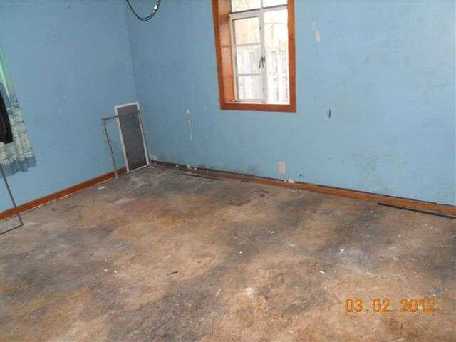 8974 E Circle Dr, Syracuse, IN 46567 photo 6