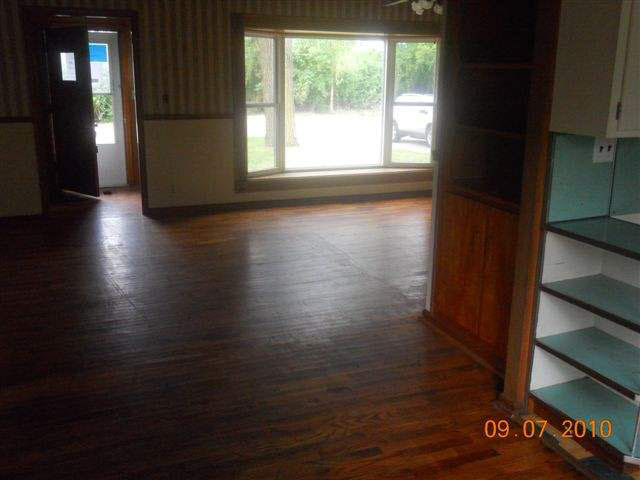 400 E Pickwick, Syracuse, IN 46567 photo 4
