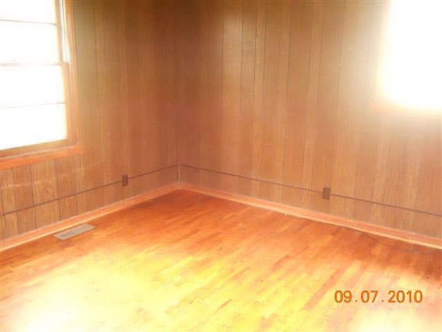 400 E Pickwick, Syracuse, IN 46567 photo 5