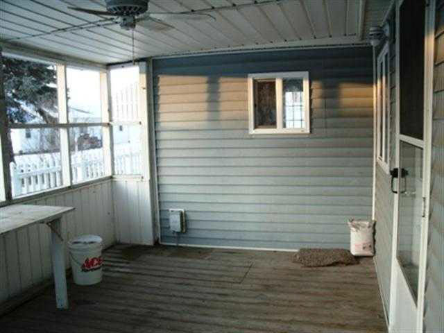9569 S 750 W, Claypool, IN 46510 photo 2